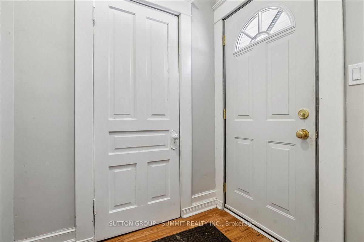 155 1/2 Lake Street • St. Catharines, ON photo 18