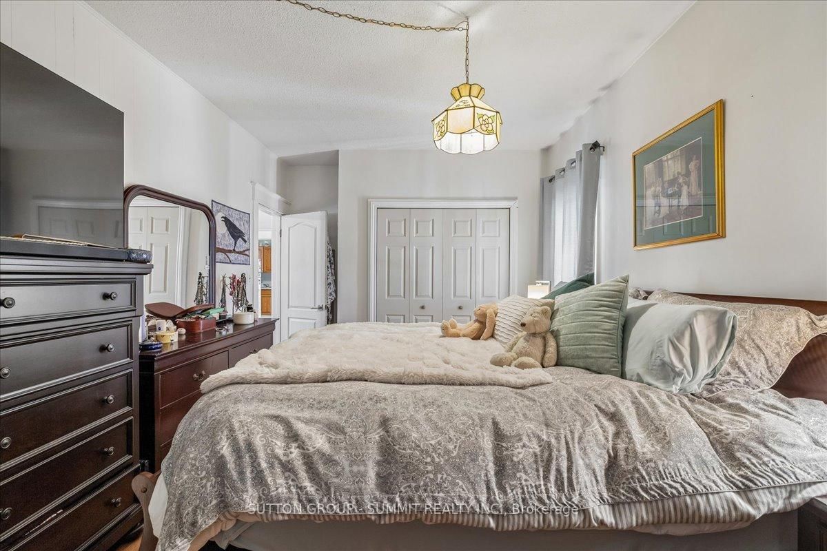 155 1/2 Lake Street • St. Catharines, ON photo 25