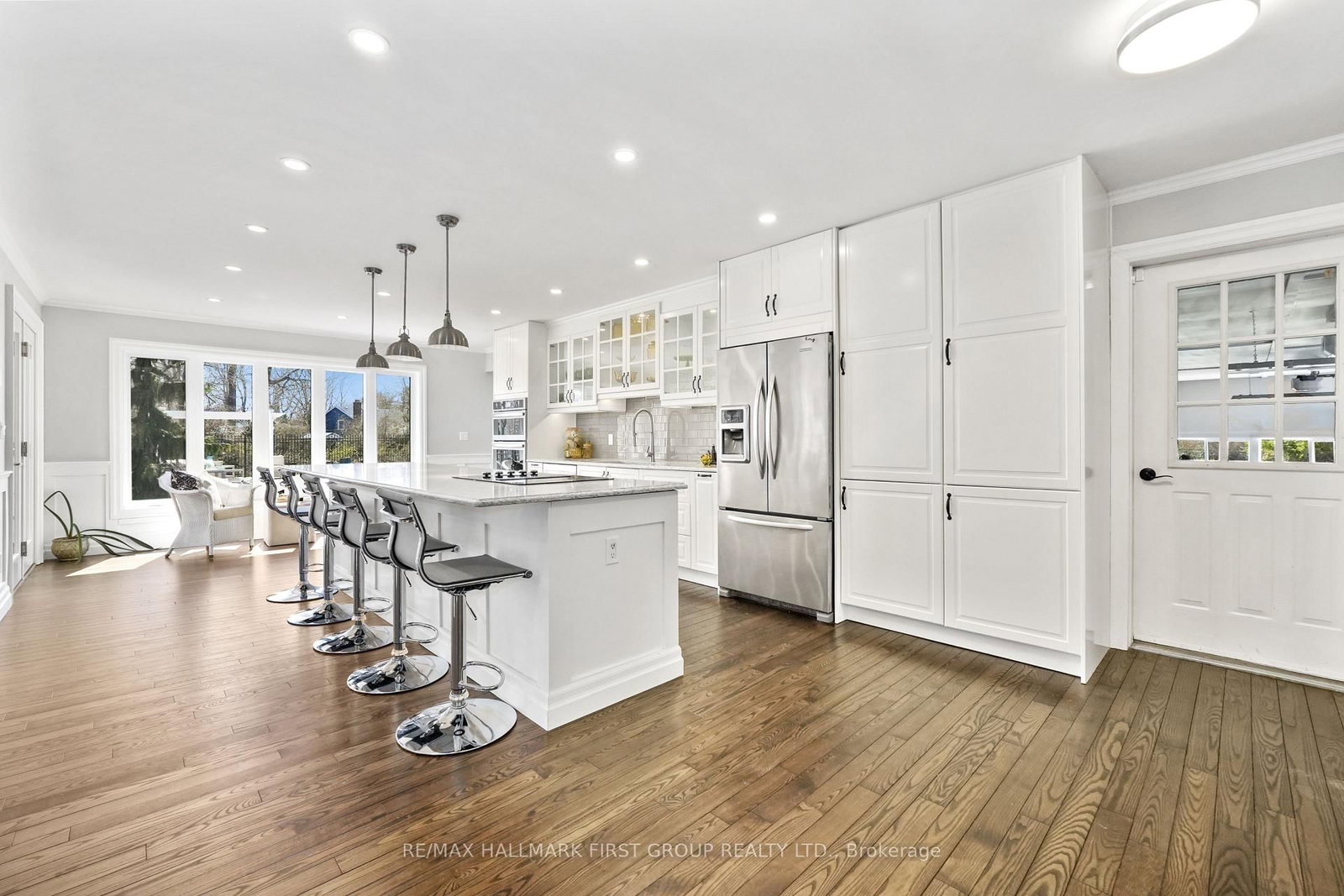 3 Hamilton Court • Cobourg, ON photo 11