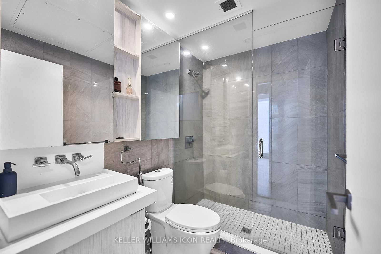 101 Queen Street • #1209 • Ottawa, ON photo 17