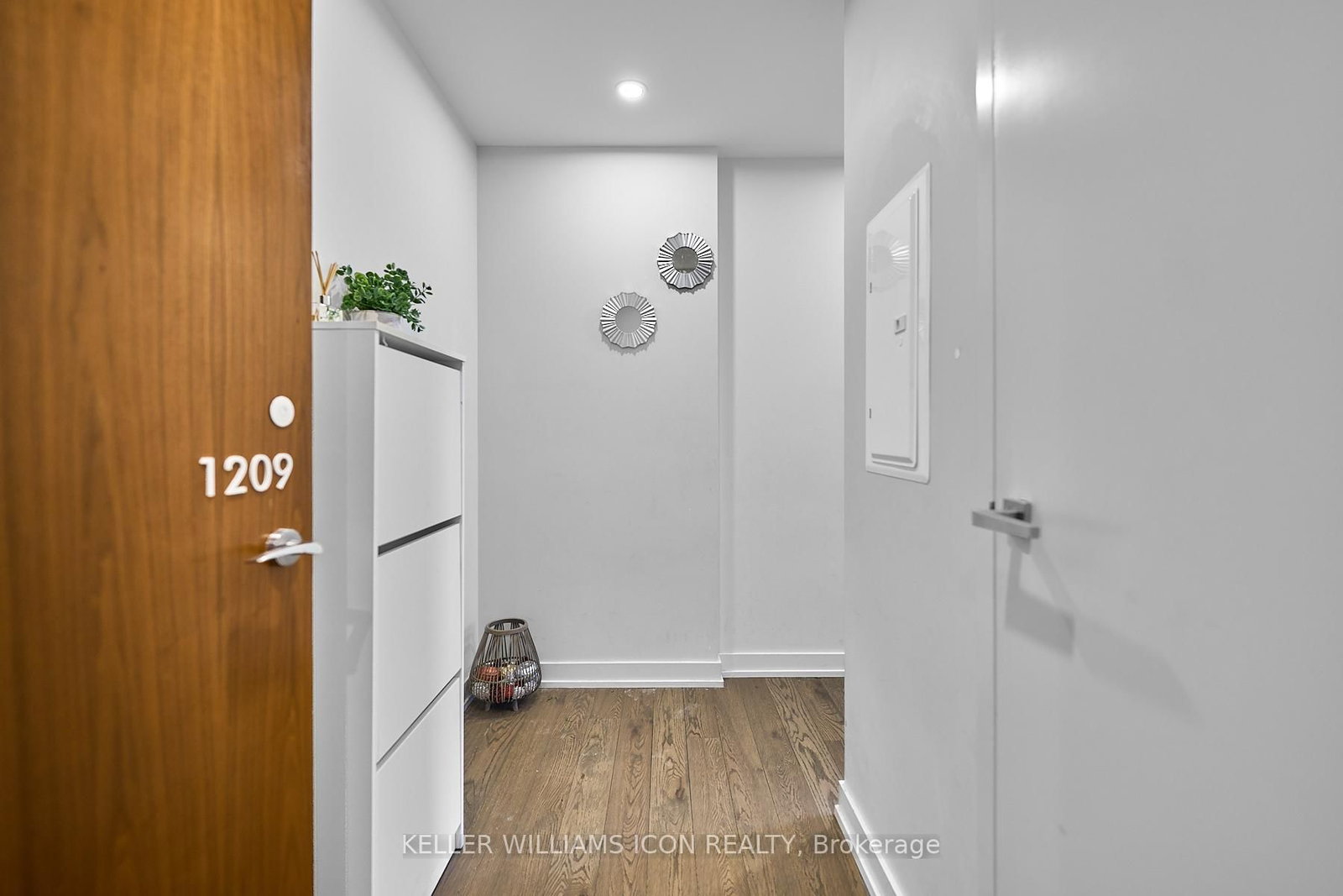 101 Queen Street • #1209 • Ottawa, ON photo 2