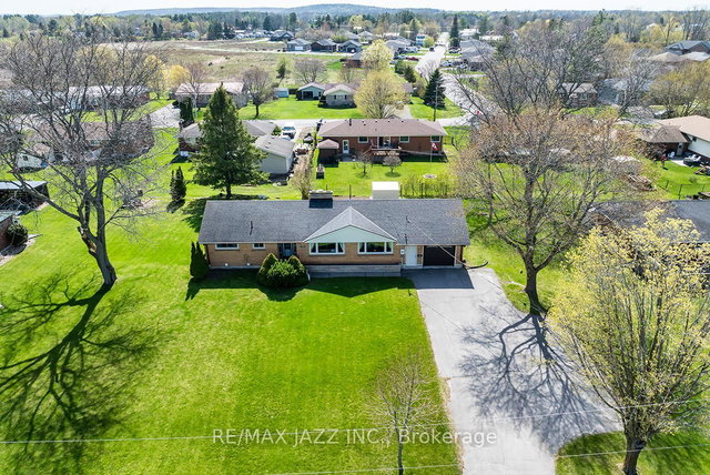 152 Belleville Road