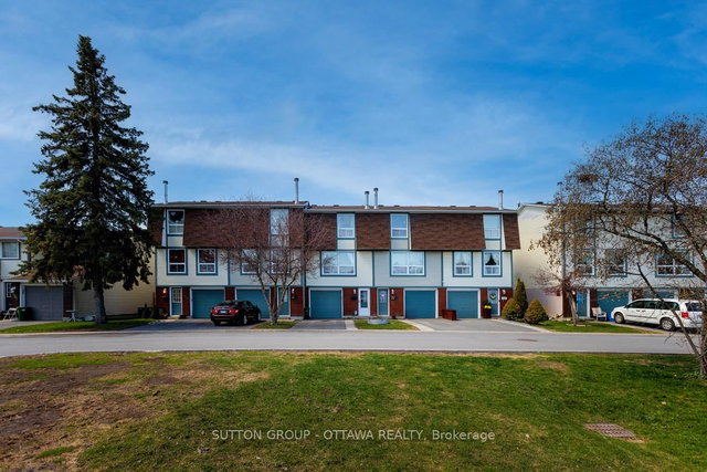 1942 Garden Park Lane