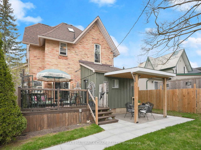 321 Owen Sound Street