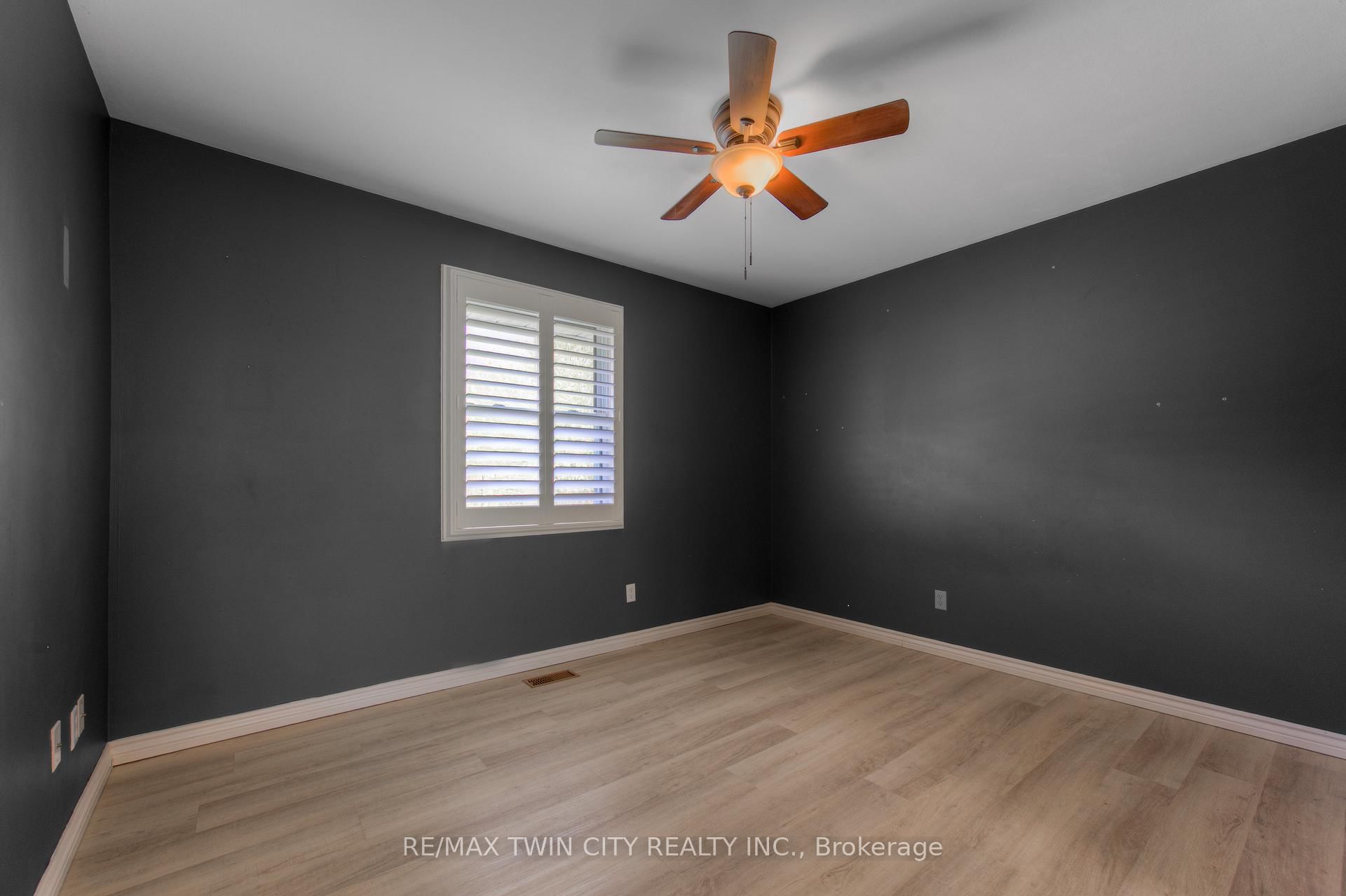 18 GILSTON Parkway