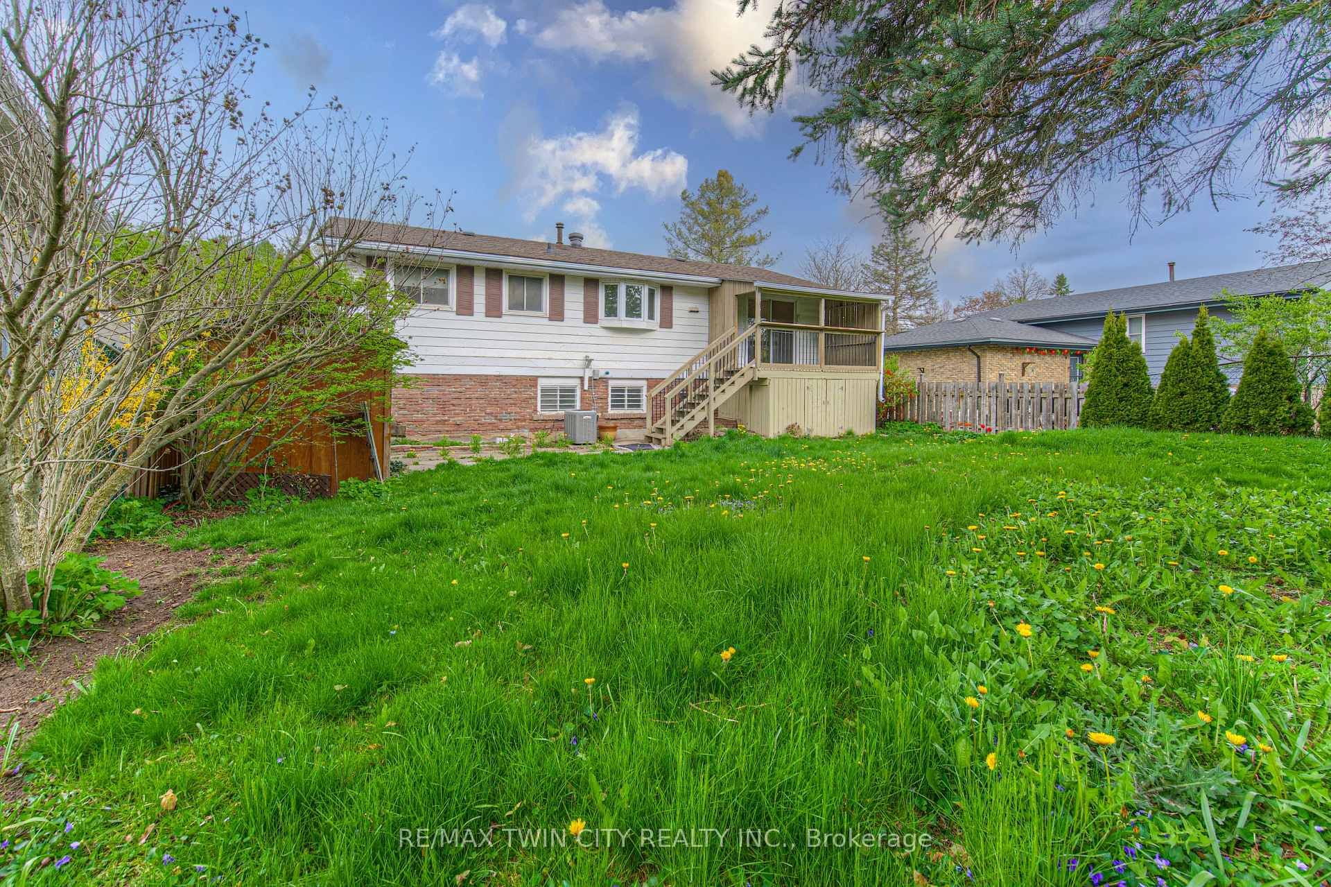 18 GILSTON Parkway