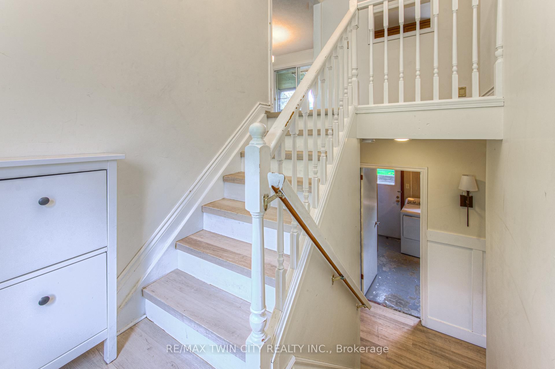 18 GILSTON Parkway