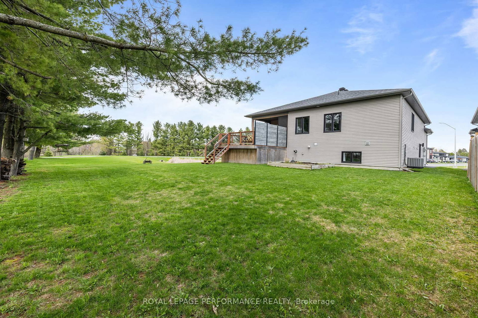 Listing Image 34