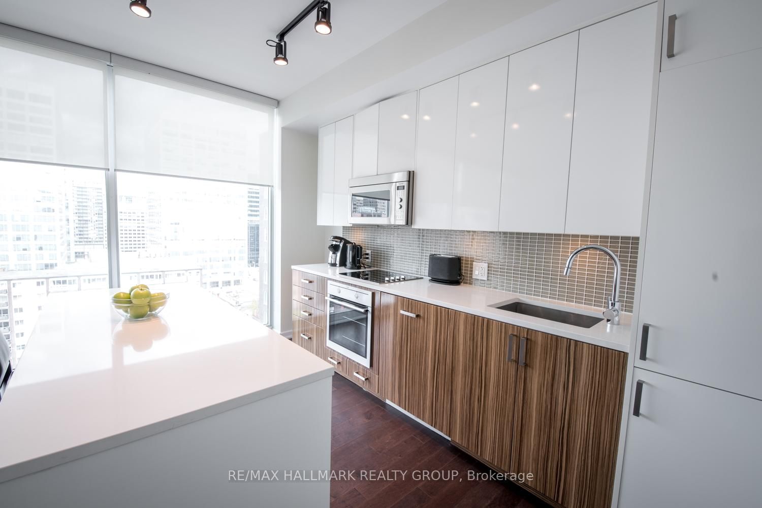 300 Lisgar Street, Unit 1203 - Photo 14