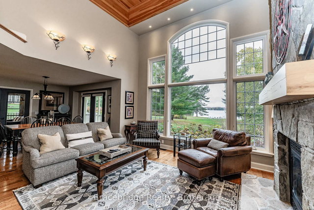 Carling 6 W7 - 3876 Muskoka Rd 118 Highway W