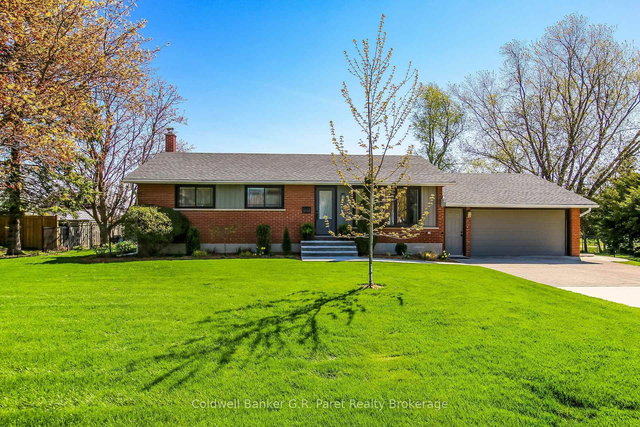 35 Tanager Drive