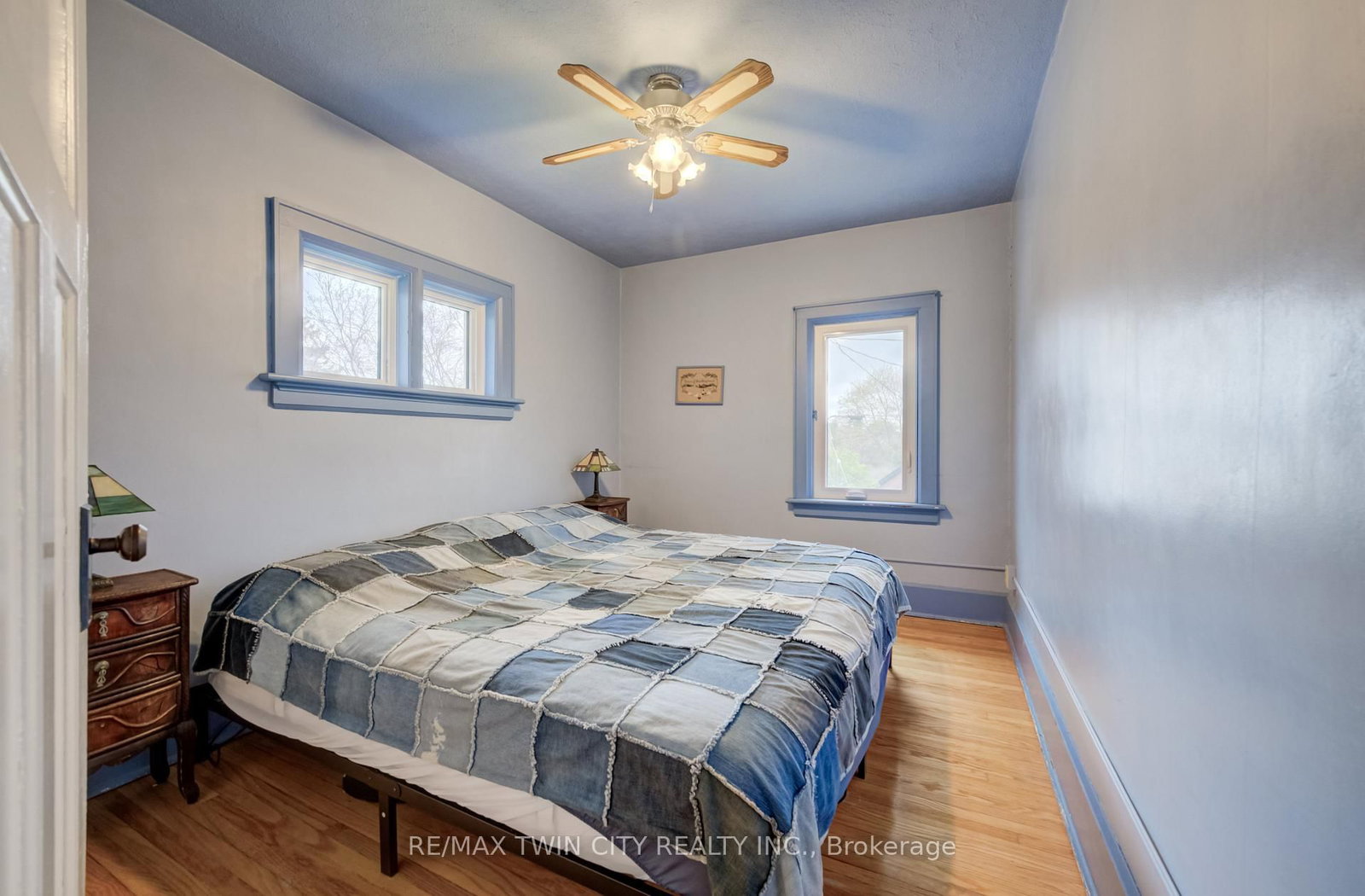 94 Stirling Avenue N - Photo 15