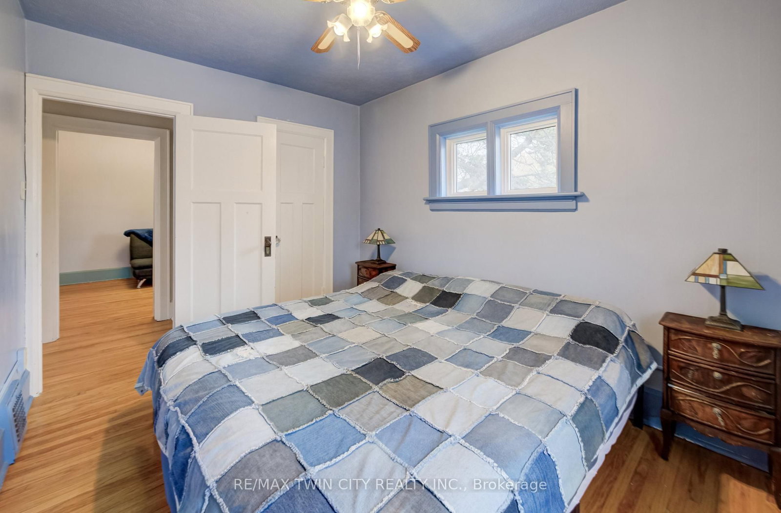 94 Stirling Avenue N - Photo 16