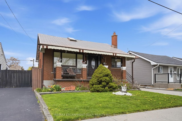 105 TOLTON Avenue