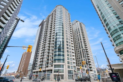 Condo sold at 807-242 Rideau Street, Ottawa, Ontario, K1N 0B7 - Sandy Hill - MLS: X13086876