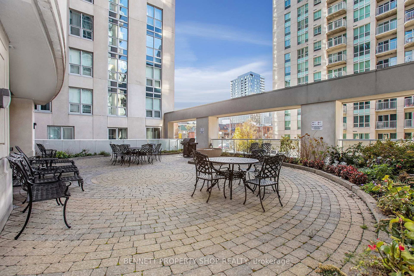242 Rideau Street • #807 • Ottawa, ON photo 13