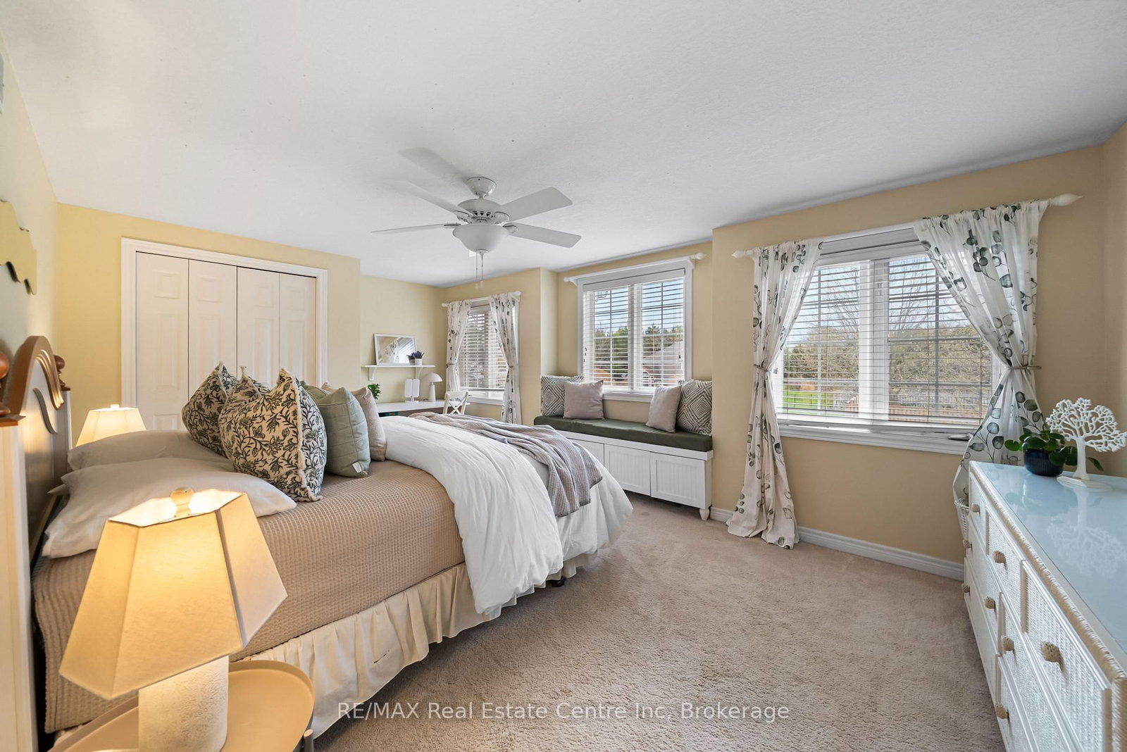 6 Jean Anderson Crescent - Photo 36