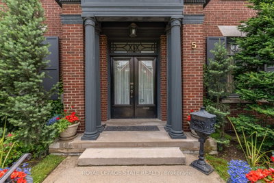 5 Undercliffe Avenue — photo 6