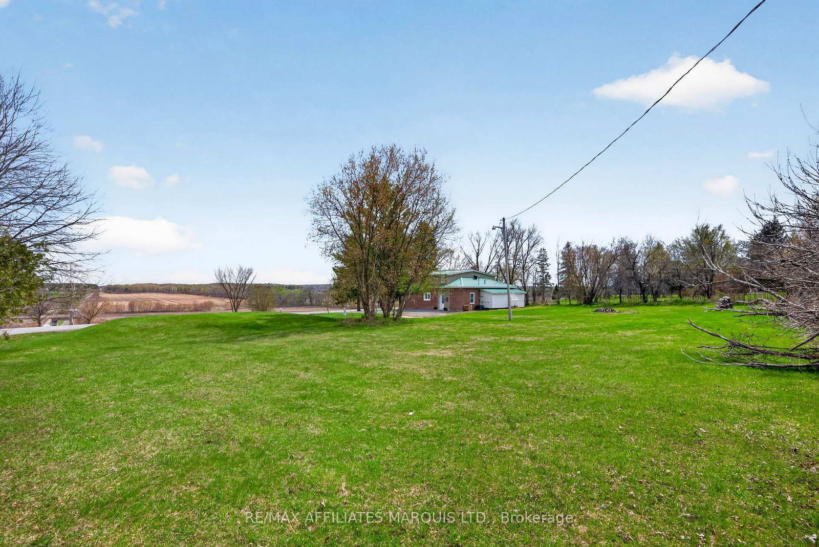 20033 Kenyon Conc Rd 4 Road • North Glengarry, ON photo 38