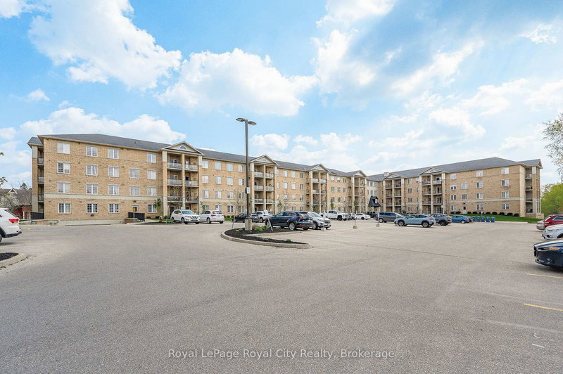 home for lease on 234-1077 Gordon Street