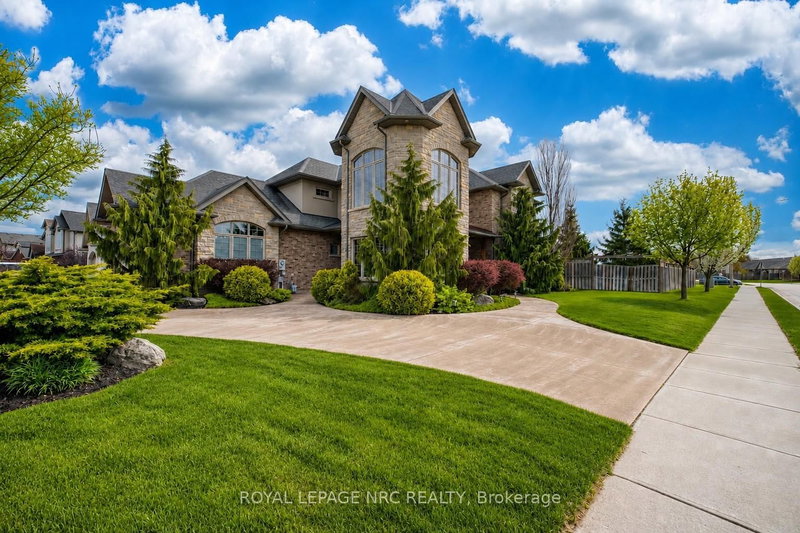 8479 Forestview Blvd, Niagara Falls, Ontario