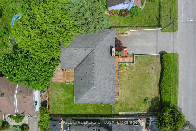 1427 Rosebella Avenue