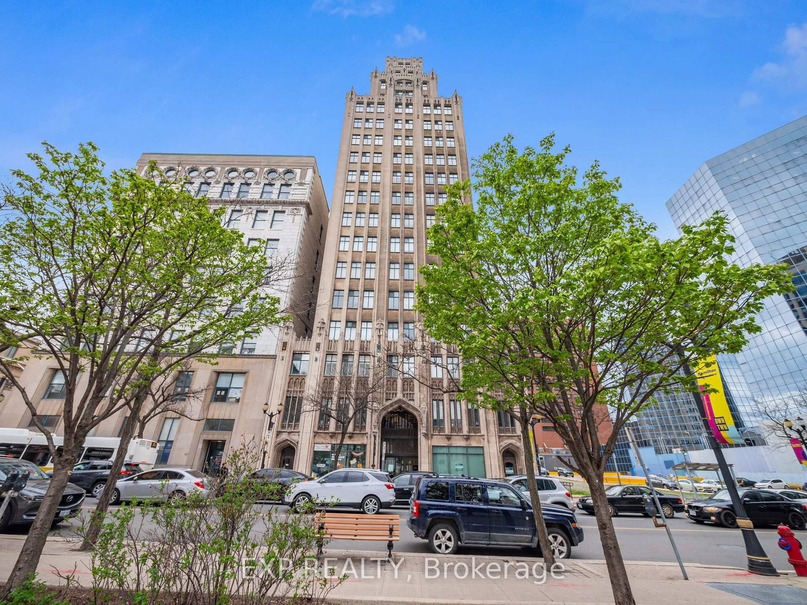 36 James Street S