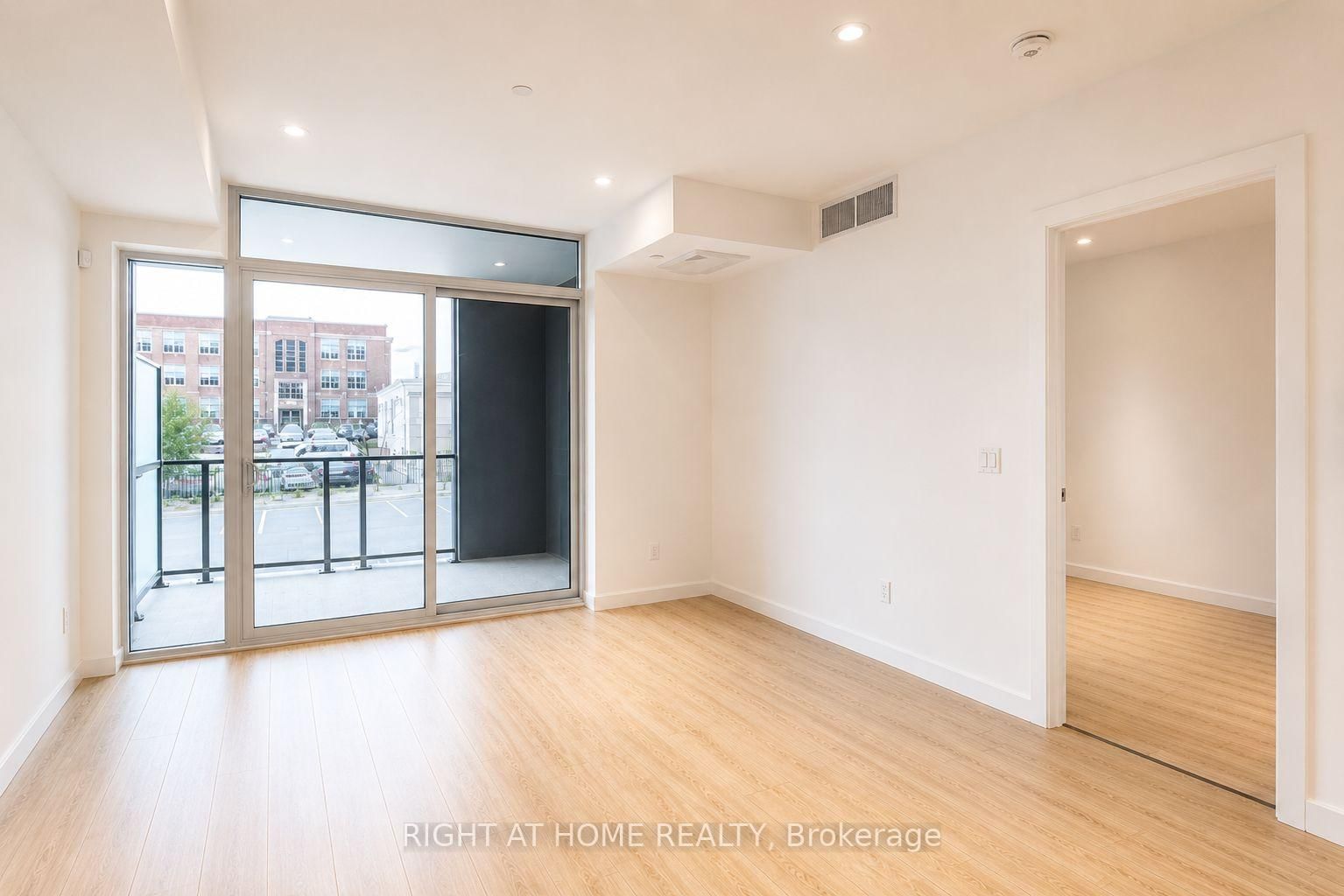 741 king Street W, Unit 101 - Photo 10