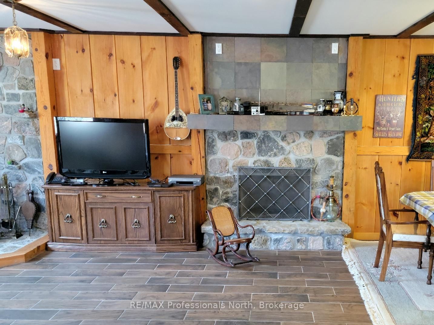 3944 CHETWYND Road • Kearney, ON photo 15