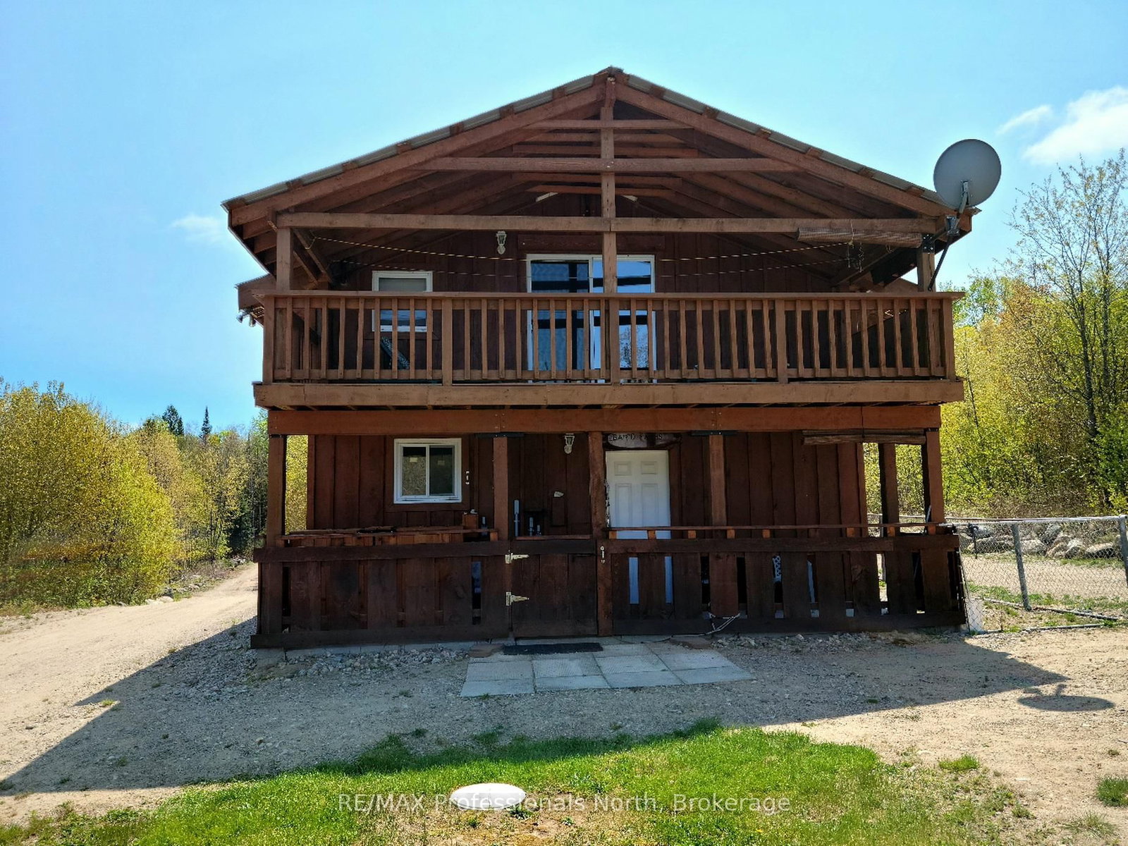 3944 CHETWYND Road • Kearney, ON photo 4