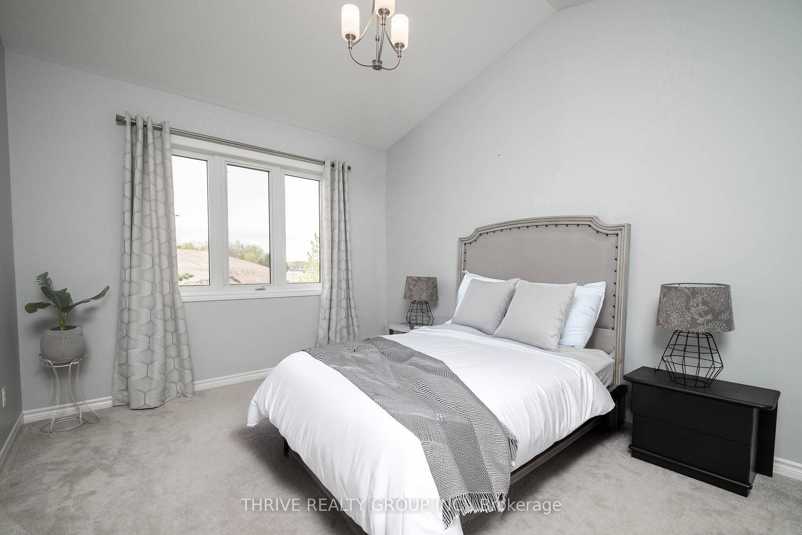2250 Buroak Drive • #123 • London North, ON photo 10