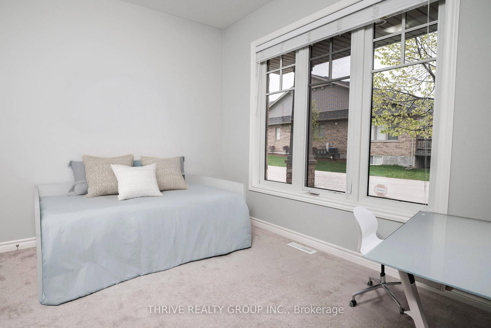 2250 Buroak Drive • #123 • London North, ON photo 11