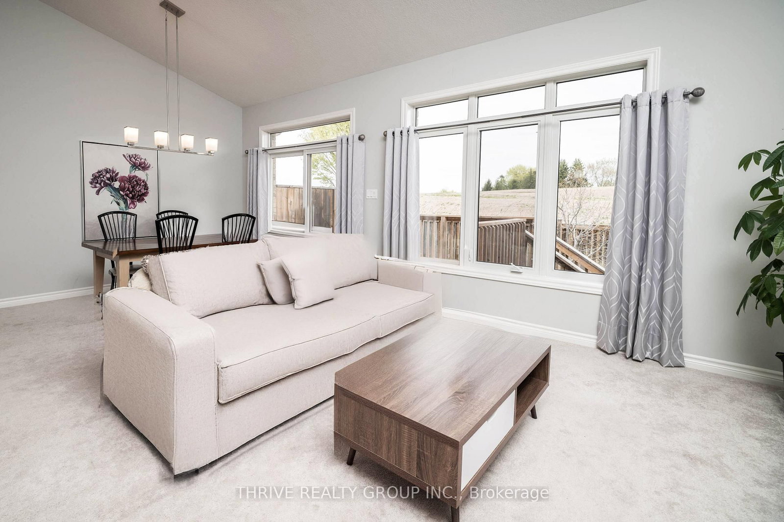 2250 Buroak Drive • #123 • London North, ON photo 9