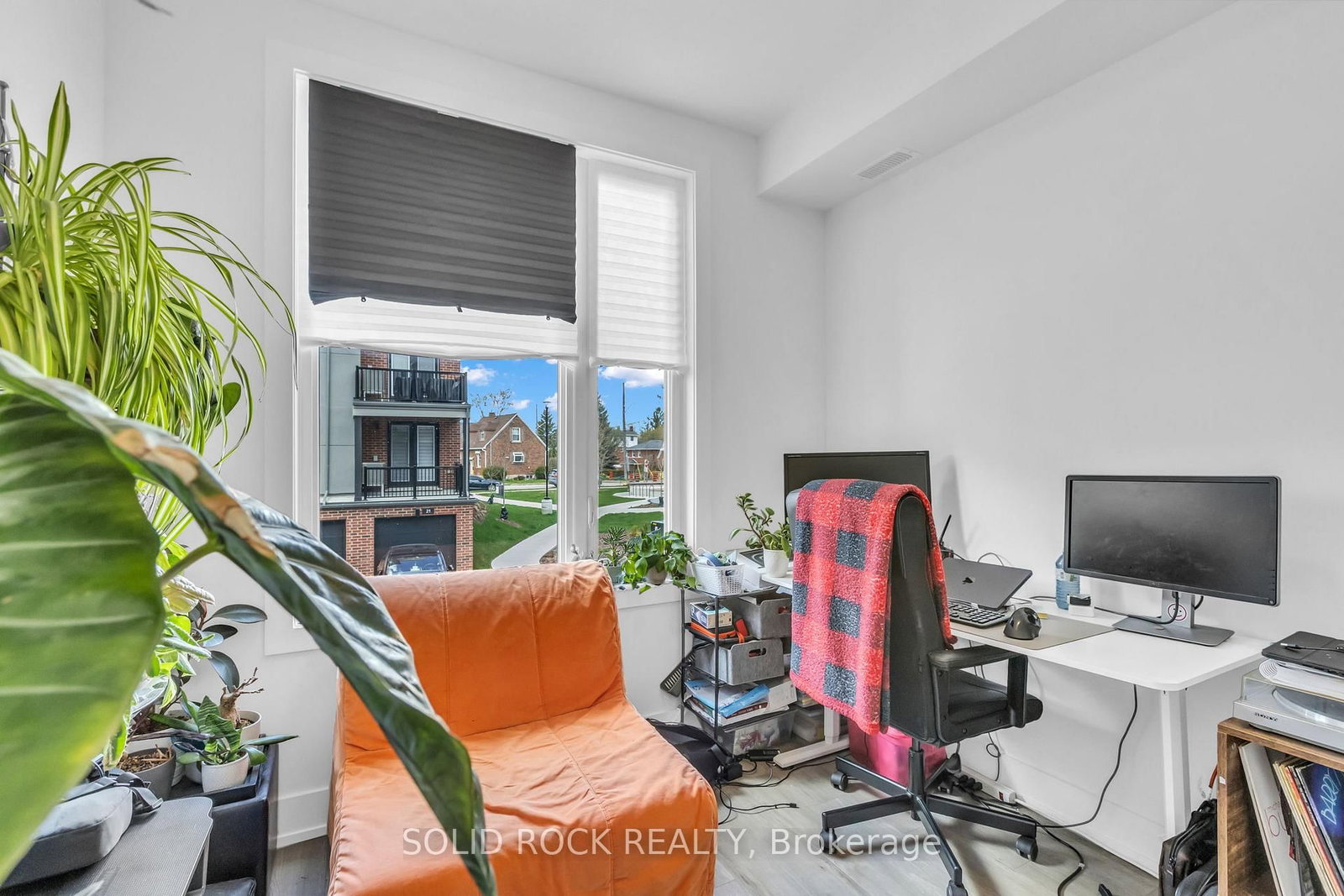 99 Roger Street • #43 • Waterloo, ON photo 35