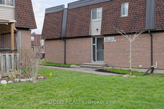 59 - 241 Ridgepark Private