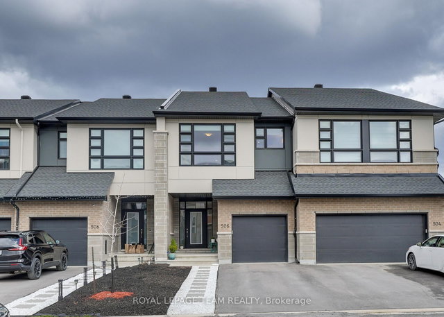 506 Cobra Crescent