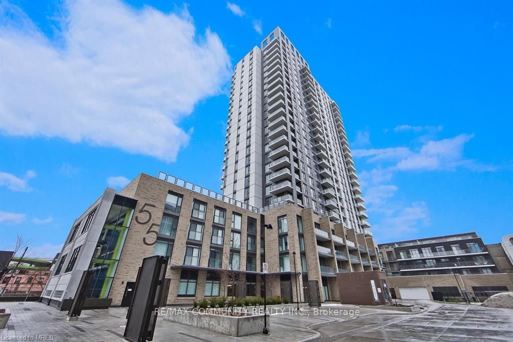 55 Duke Street W, Unit 235