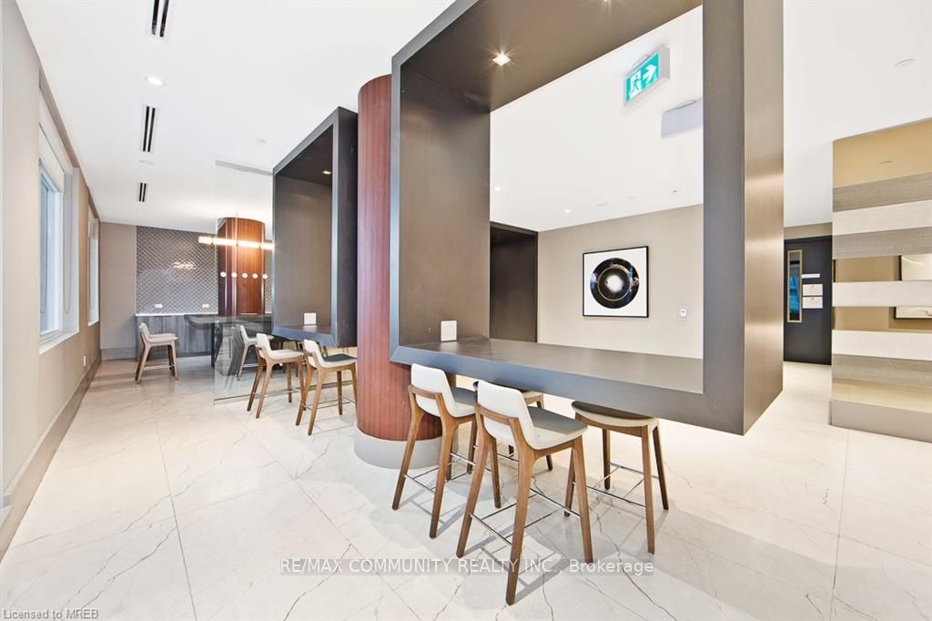 55 Duke Street W, Unit 235 - Photo 4