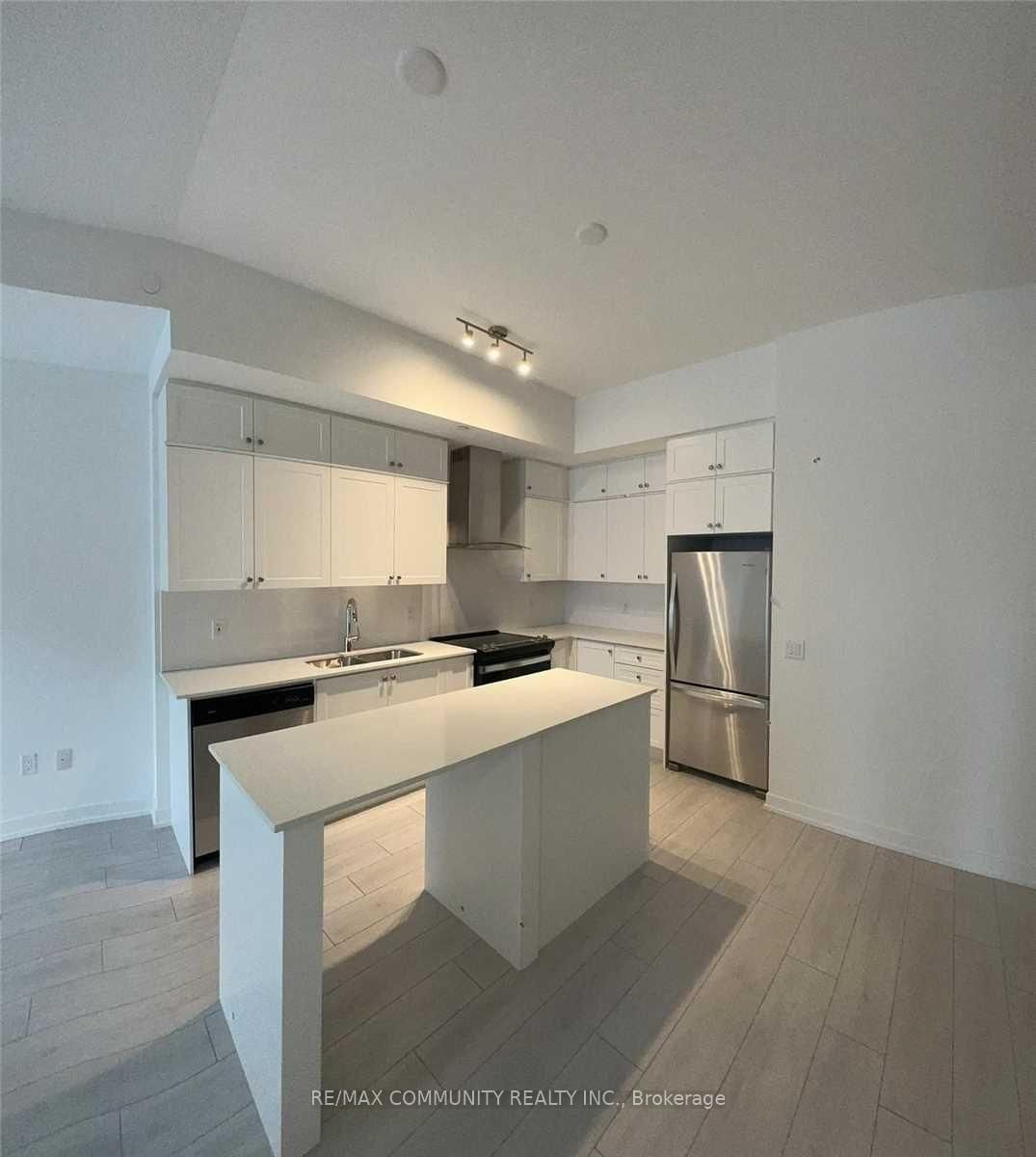 55 Duke Street W, Unit 235 - Photo 8