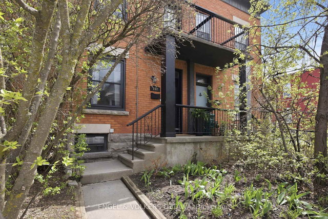 107 Rochester Street