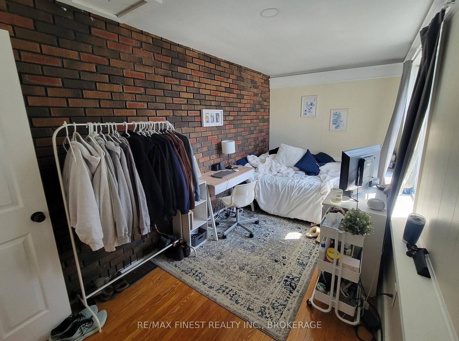 48 Dundas Street • Kingston, ON photo 12