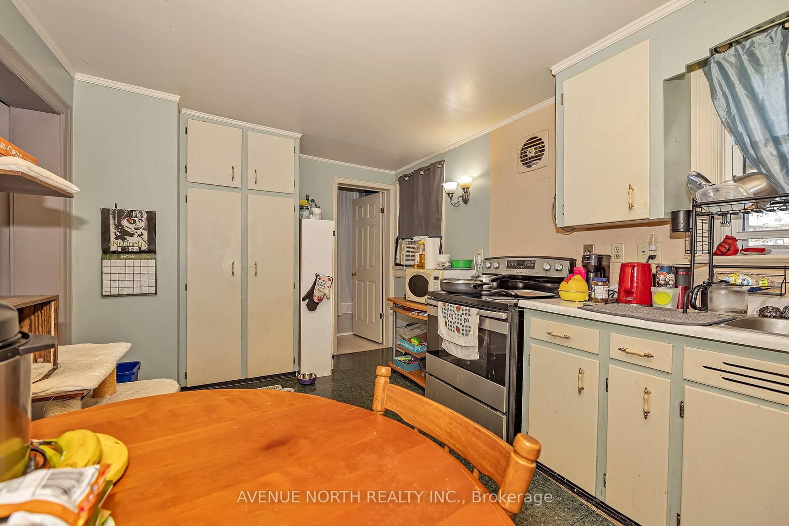 143 Brockville Street • Smiths Falls, ON photo 12
