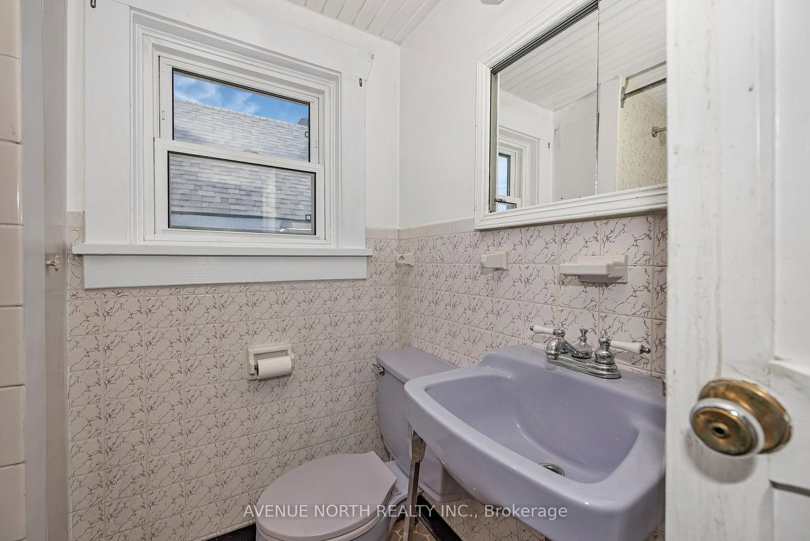 143 Brockville Street • Smiths Falls, ON photo 26