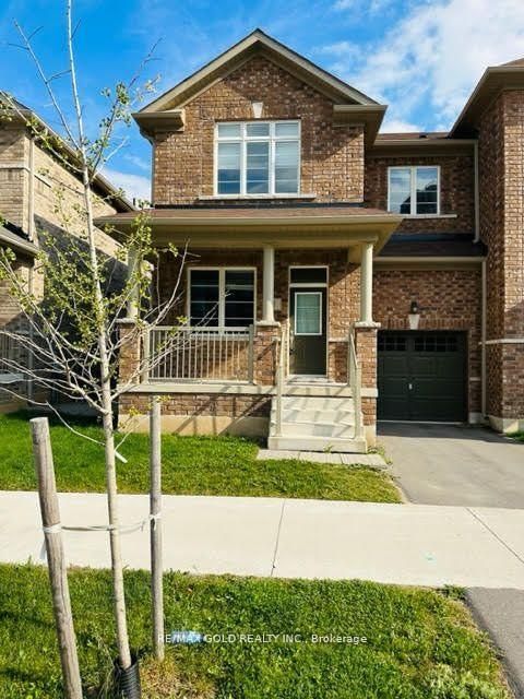 35 Riverwalk Drive
