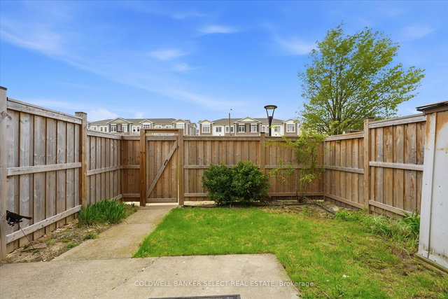 22 - 15 ALBRIGHT Road
