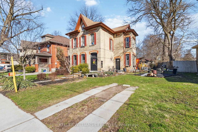 2 - 86 Byron Avenue E