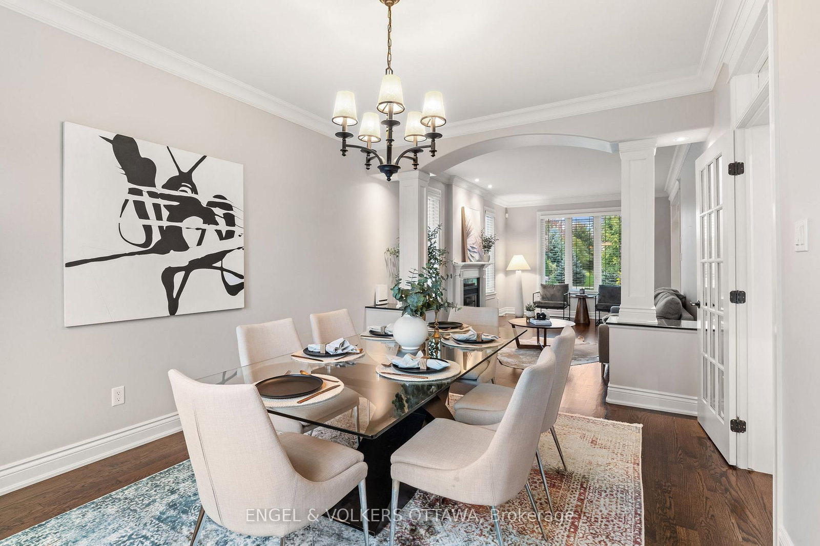 6808 Suncrest Drive • Ottawa, ON photo 11
