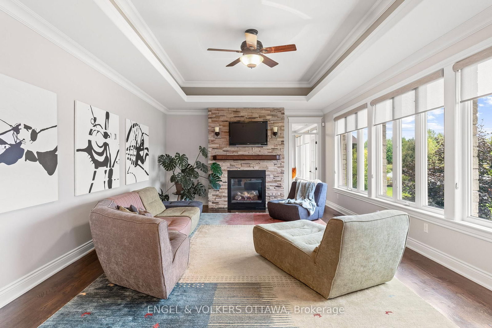 6808 Suncrest Drive • Ottawa, ON photo 19