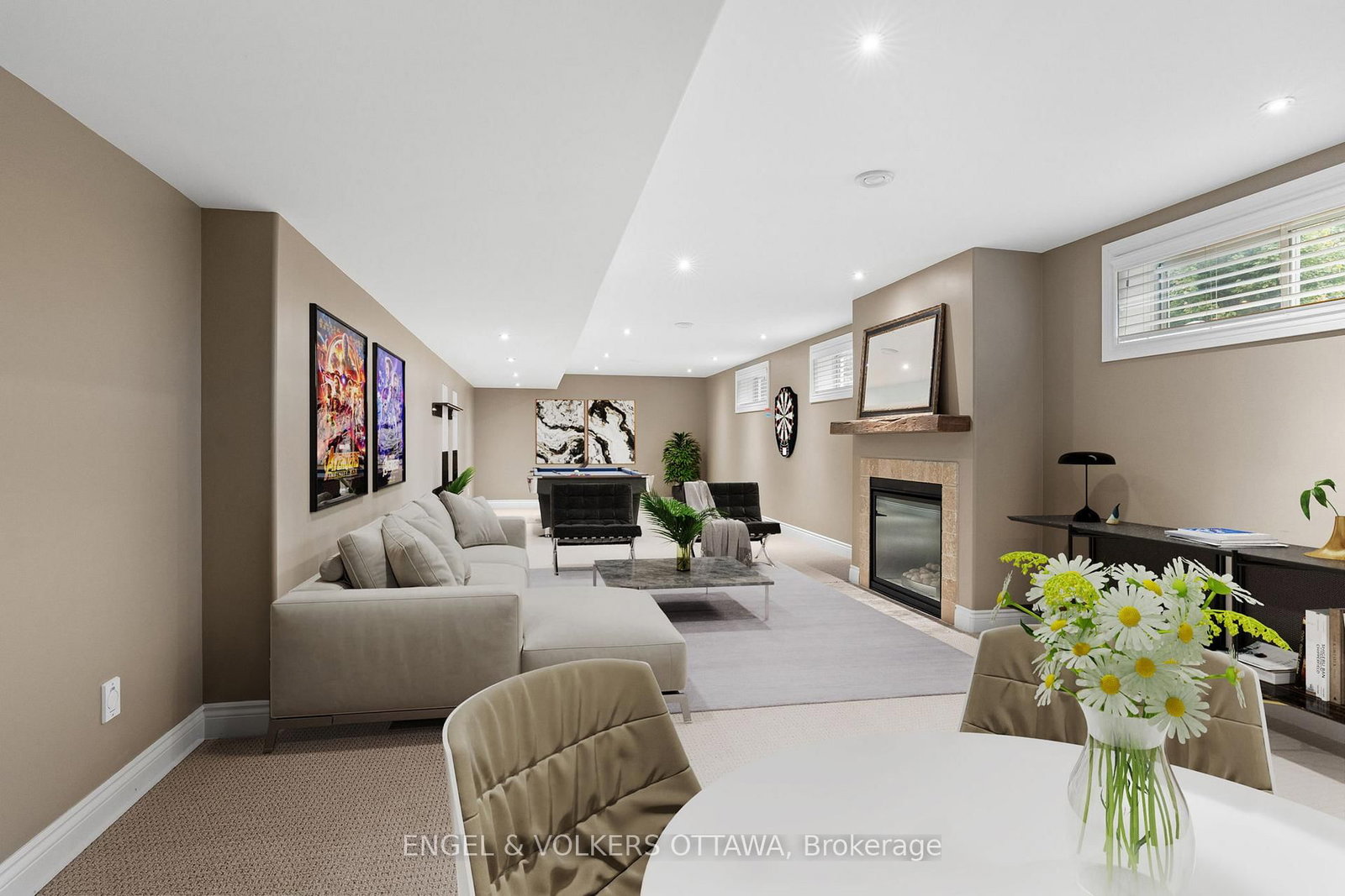 6808 Suncrest Drive • Ottawa, ON photo 37