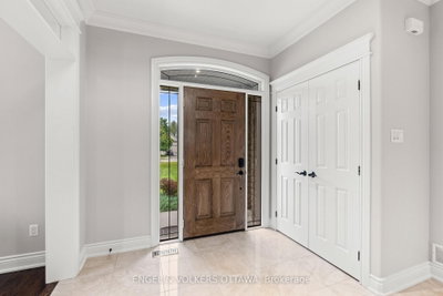 6808 Suncrest Drive • Ottawa, ON photo 6